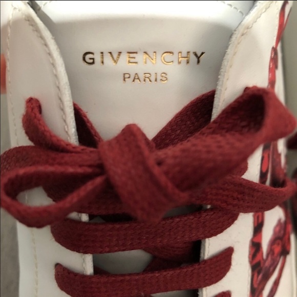 Never worn authentic Givenchy sneakers - Picture 9 of 9